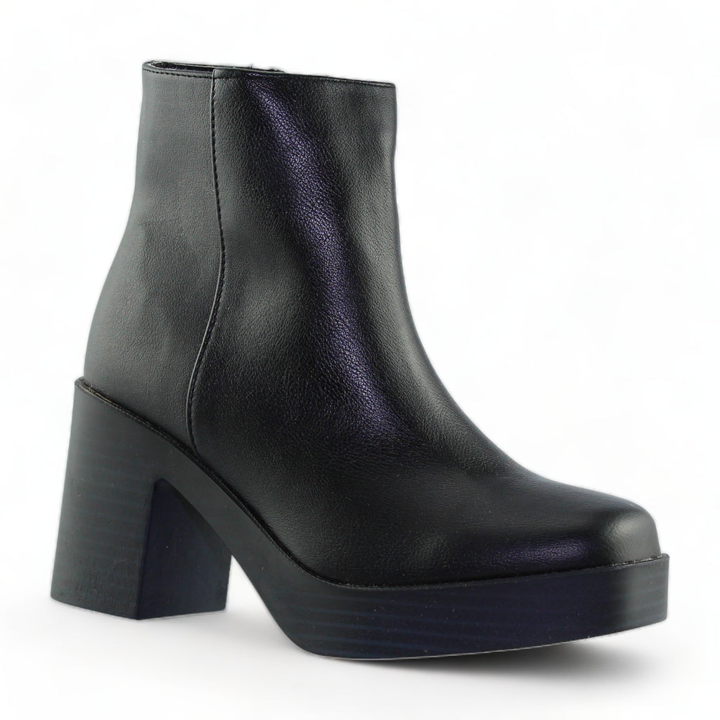 Botas Con Tacón Cuadrado Para Mujer Estilo 2960Pi5 Marca Piso Nueve Acabado Simipiel Color Negro