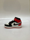 0105JO17 JORDAN TENIS DE BOTA PARA NIÑO COLOR NEGRO BLANCO ROJO