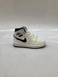 0105JO17 JORDAN TENIS DE BOTA PARA NIÑO COLOR BLANCO NEGRO