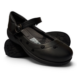 Zapatos escolares negros Su Favorita para niña con correa de hebilla y detalle de corazones bordados en la punta