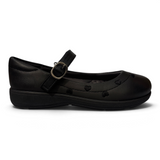 Zapato escolar Su Favorita para niña en color negro con correa de hebilla y detalle de corazones bordados