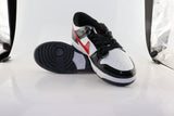 3030NI5 NIKE TENIS PARA JOVEN COLOR BLANCO NEGRO ROJO DE CHAROL