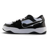 Tenis juveniles Su Favorita en color negro y blanco con suela chunky, fabricados en nobuck y malla, estilo urbano.